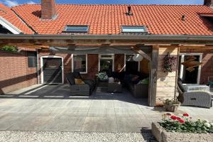 Vakantiehuis Klaartje Kip voor 4 personen, landelijk gelegen! Guest house, Enschede