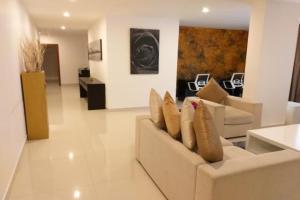Platinum One Private Apartment Luxury Living in 3, Colombo