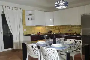 La Porta della COSTIERA Deluxe Apartments, Cava de' Tirreni