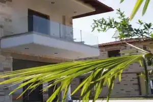 Villa Levanta, Kallithea