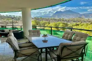 Apartamento de lujo con 2 dormitorios en Benidorm, Cala de Finestrat