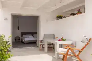 Studio Busho, Naousa