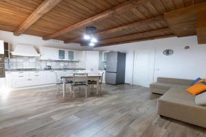 Cortile Gioeni Apartment, Cefalu