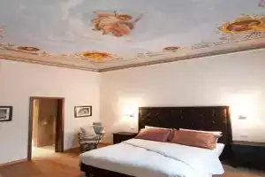 Florence Art Apartments, Florence