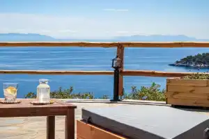 Camellia Home - Pure Sea View Guest house, Stafylos