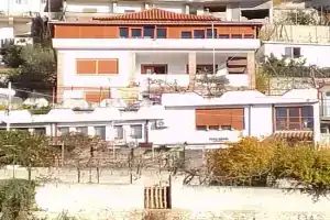 Elvi Aerd Apartment, Berat