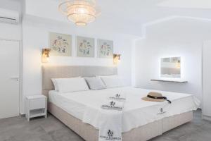 Alpha & Omega Apartments, Karpathos Town