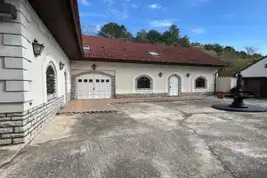 Veszprémvölgyi Kúria Guest house, Veszprem