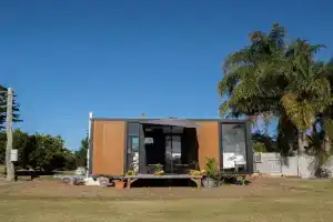 Sweet Retreat by Tiny Away Guest house, Bundaberg