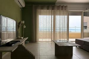 Neon Apartment, Durres