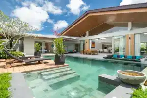 Villa private swimming pool and garden, Thalang