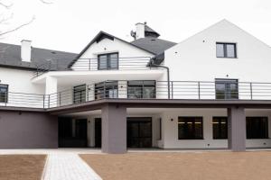 Avarka Guest house, Matrafured