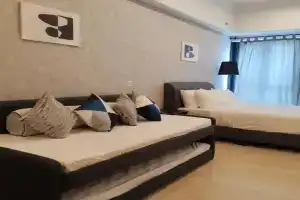 2-4pax NEW Stylish Lily Studio Revo Pavillion Bukit Jalil - 55'' Smart TV, Nearby Stadium Bukit Jalil, Spacious Room, Petaling Jaya