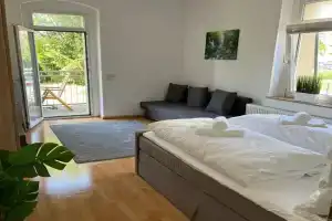 Apartment Leuben - Stylisch - Balkon - Küche, Dresden