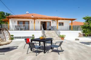 Maison Centrale Apartments, Limenaria