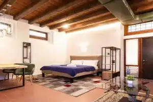 Al 18 Rooms, Verona