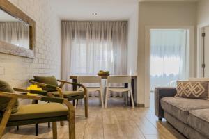 Novus Homes Barcelona Santa Eulalia Apartments, Cornella de Llobregat