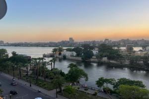 A luxury apartment fully nile view -Downtown, Cairo