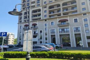 Luksozen apartament v Rezidentsiya Lazuren bryag, Bourgas