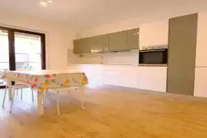 Venere 1 - Vacanza Apartments, Pineto