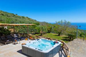 AMORE RENTALS - Villa Ambra, Sant-Agata Sui Due Golfi