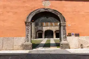 Palazzo delle Guglie by Postcardsfrom Apart-hotel, Verona