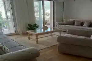 Apartment deluxe Ina FREE PARKING, Budva