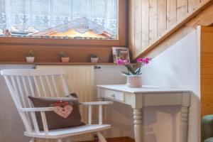 DolomiApartments - Appartamento Fiordaliso, Predazzo