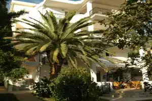 Solaris Summer Resort Apartments, Bar