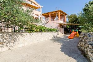 Apartments with parking space Banici, Dubrovnik - 23176, Slano