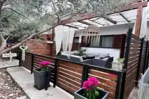 Ραστώνη Guest house, Tolo