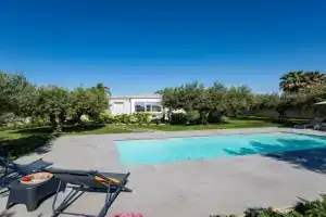 Villa Virginia - Relax and Private Pool, Paceco