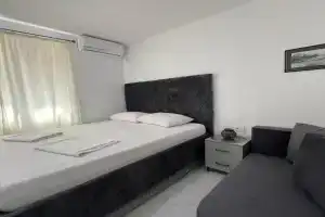 Kontiki Apartments 2, Ulcinj