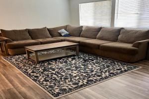 Lovely 1bed,1bath condo with free parking Apartments, Fresno
