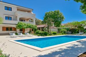 Modern Apartment Lara, Malinska