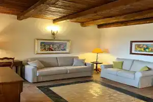 Casa Montebello centro, Trevi