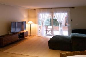 Bonastruc by Bon Dia Residences Apartments, Girona