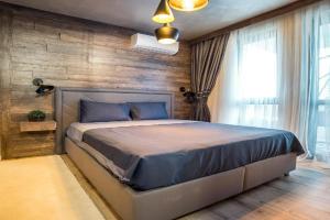 Lux Apart 1, Karlovo