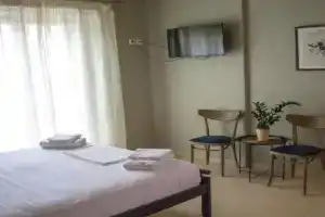 Kritamos Apartments, Kardamili