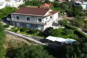 Ilvi Guesthouse, Gjirokaster