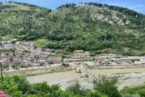 Villa Luen, Berat