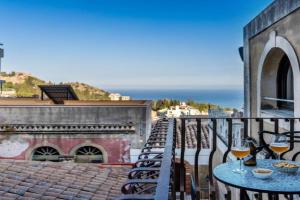 Casa Majorana - Vista mare in centro, Taormina