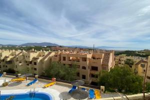 Golf, Relax and Explore Apartment, Manilva
