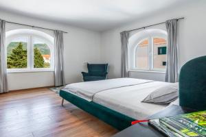 Tin Apartment, Cavtat