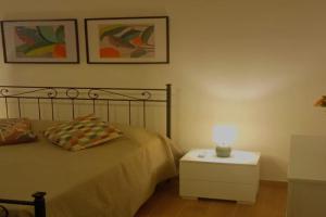 Marilena House, Bari
