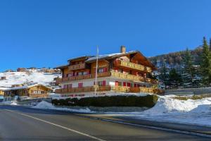 Apartment Bergfink Obergeschoss-4 by Interhome, Grachen