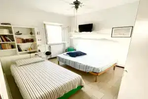 Casa Ave, Viareggio