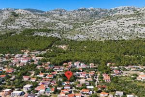 Apartment Tom, Starigrad