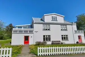 Spacious Apartment -Top Location, Akureyri