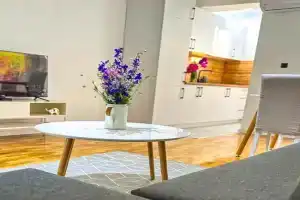 Sea Star Apartments, Bar